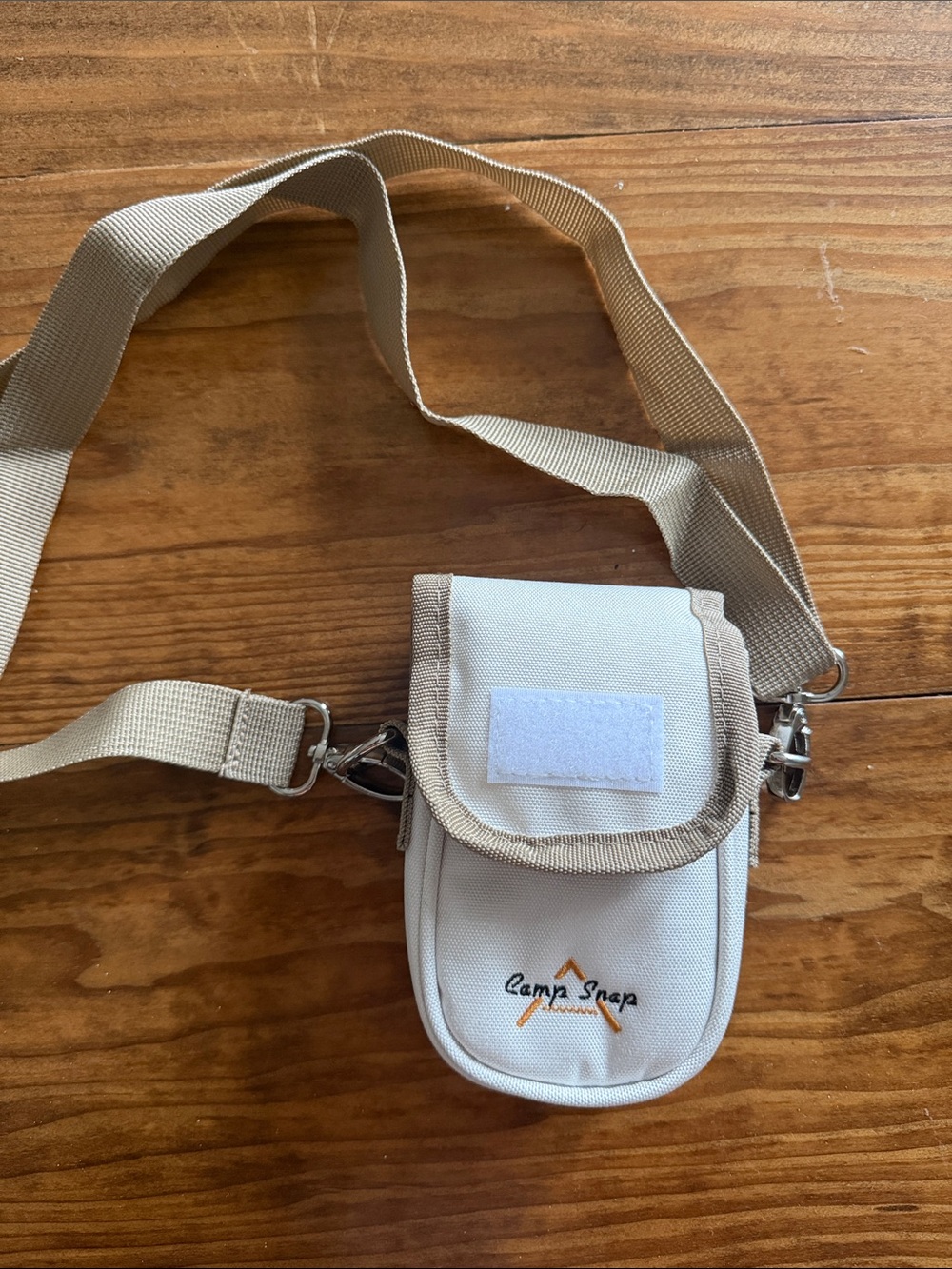 Camp Snap camera case - Picture 1 of 4